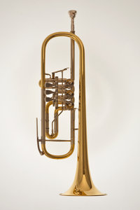 Bb-Trumpet, Model 330
